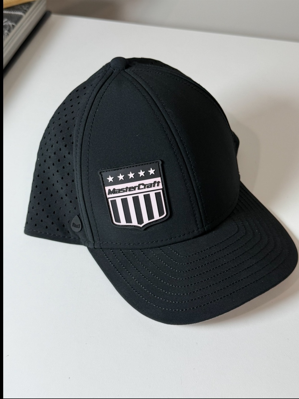 Melin x MasterCraft Black Performance Ultra Lux Performance Hat